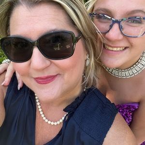 Meet your Posher, June